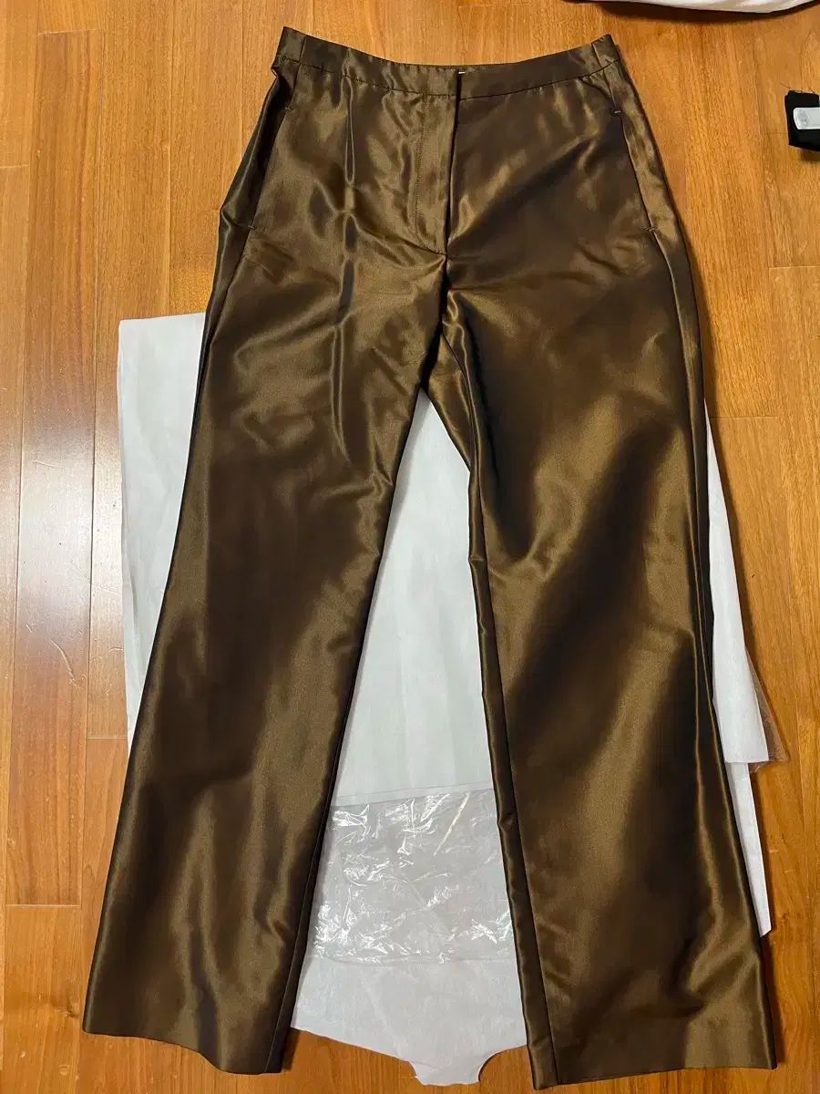 Deuxiemeclasse Glow lion ラップパンツ Deuxiemeclasse Glow lion ラップパンツ（Deuxiemeclasse Glow
