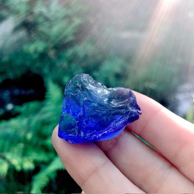 ☆アンダラクリスタル原石ブルーカラー☆