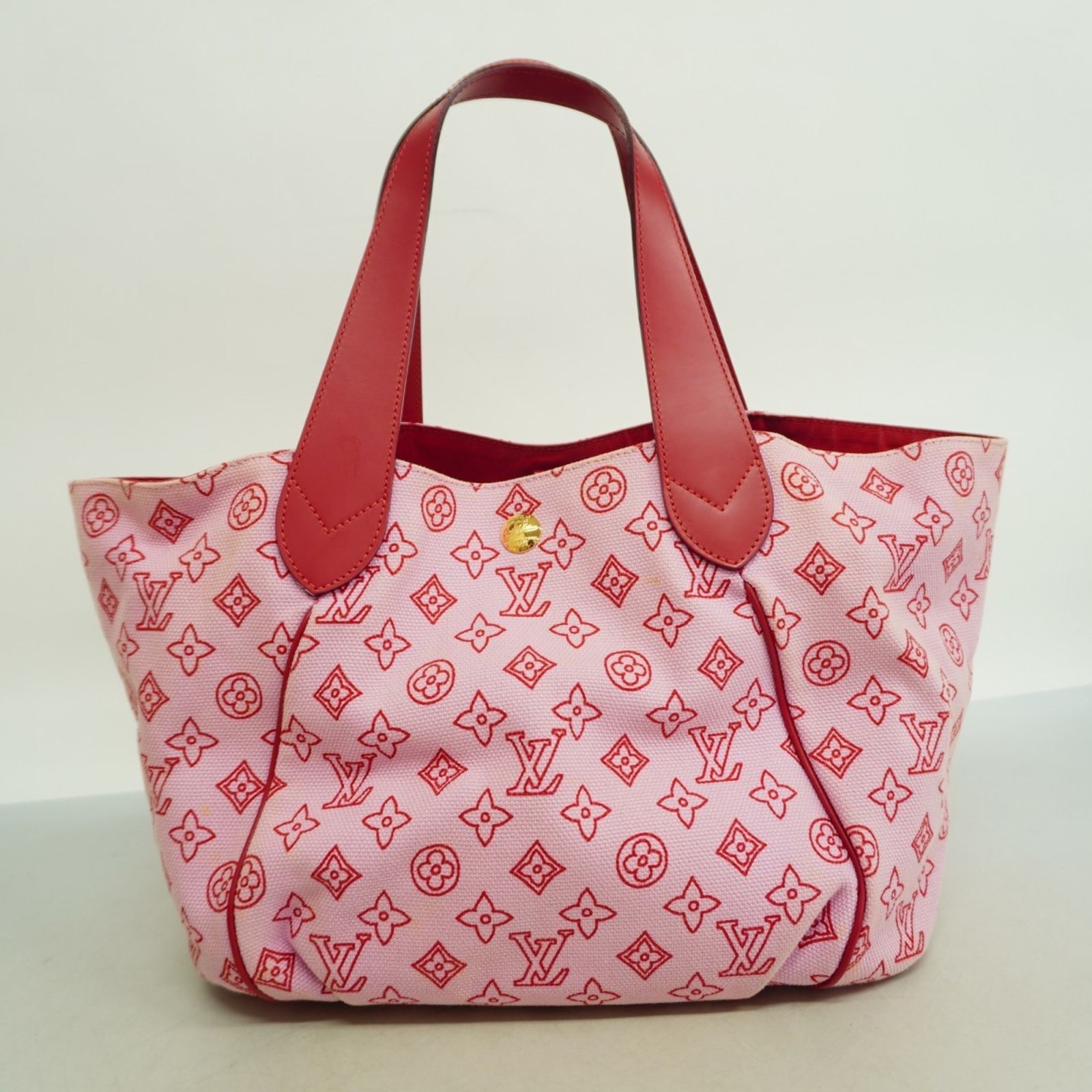 Vuitton