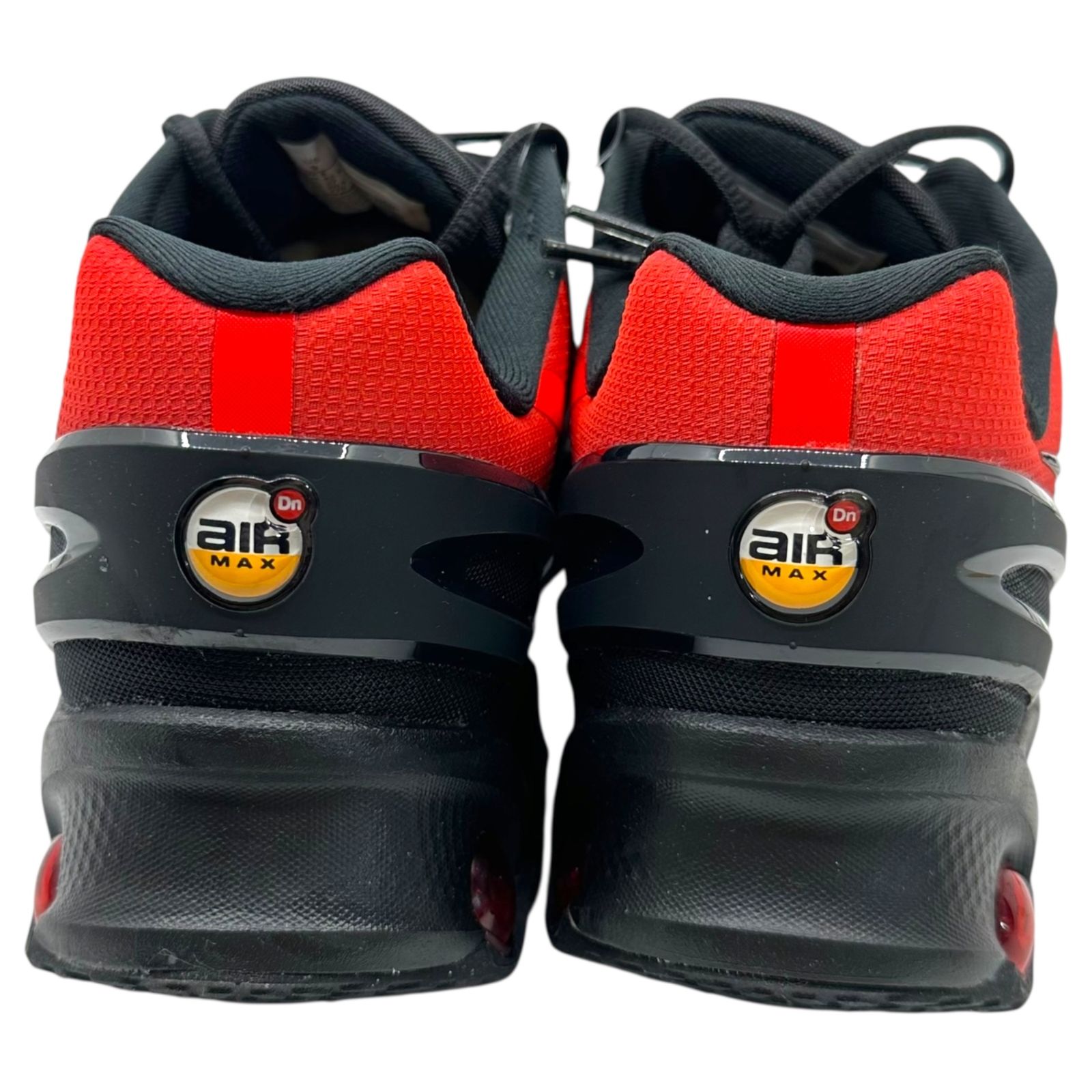 新品未使用 NIKE エア マックス レッド ブラック シューズ 26.5 NIKE AIR MAX DN8 BLACK/UNIVERSITY RED/BRIGHT CRIMSON ナイキ