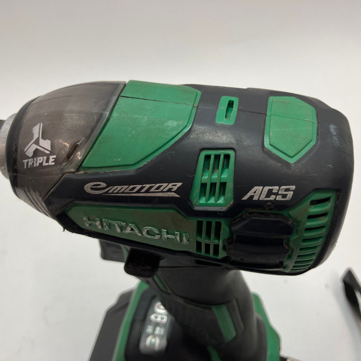 インパクトドライバ