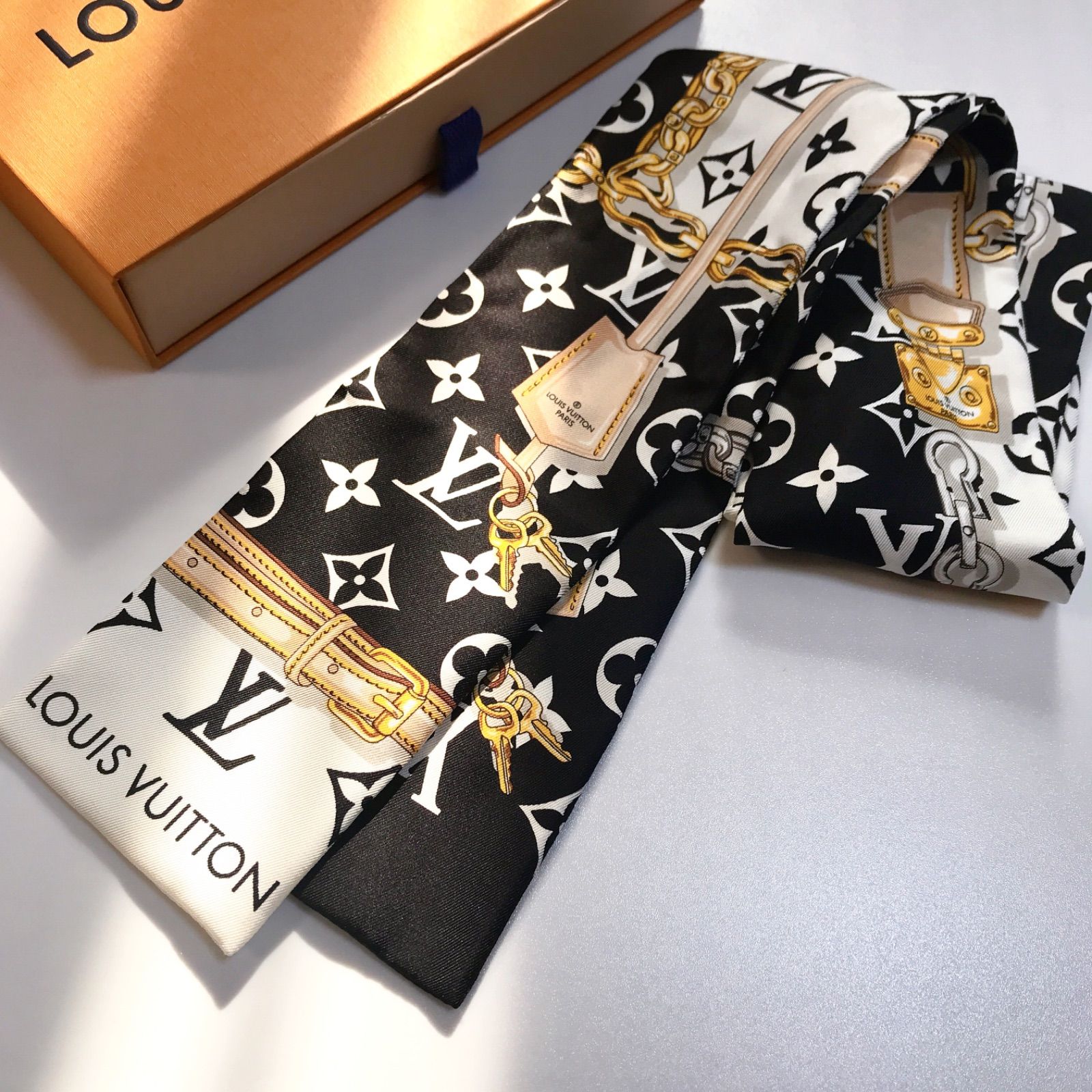ち*認様 【メルカリ便】Louis Vuitton モノグラム リボンスカーフ 楽天市場】ルイヴィトン Louis Vuitton リボンスカーフ