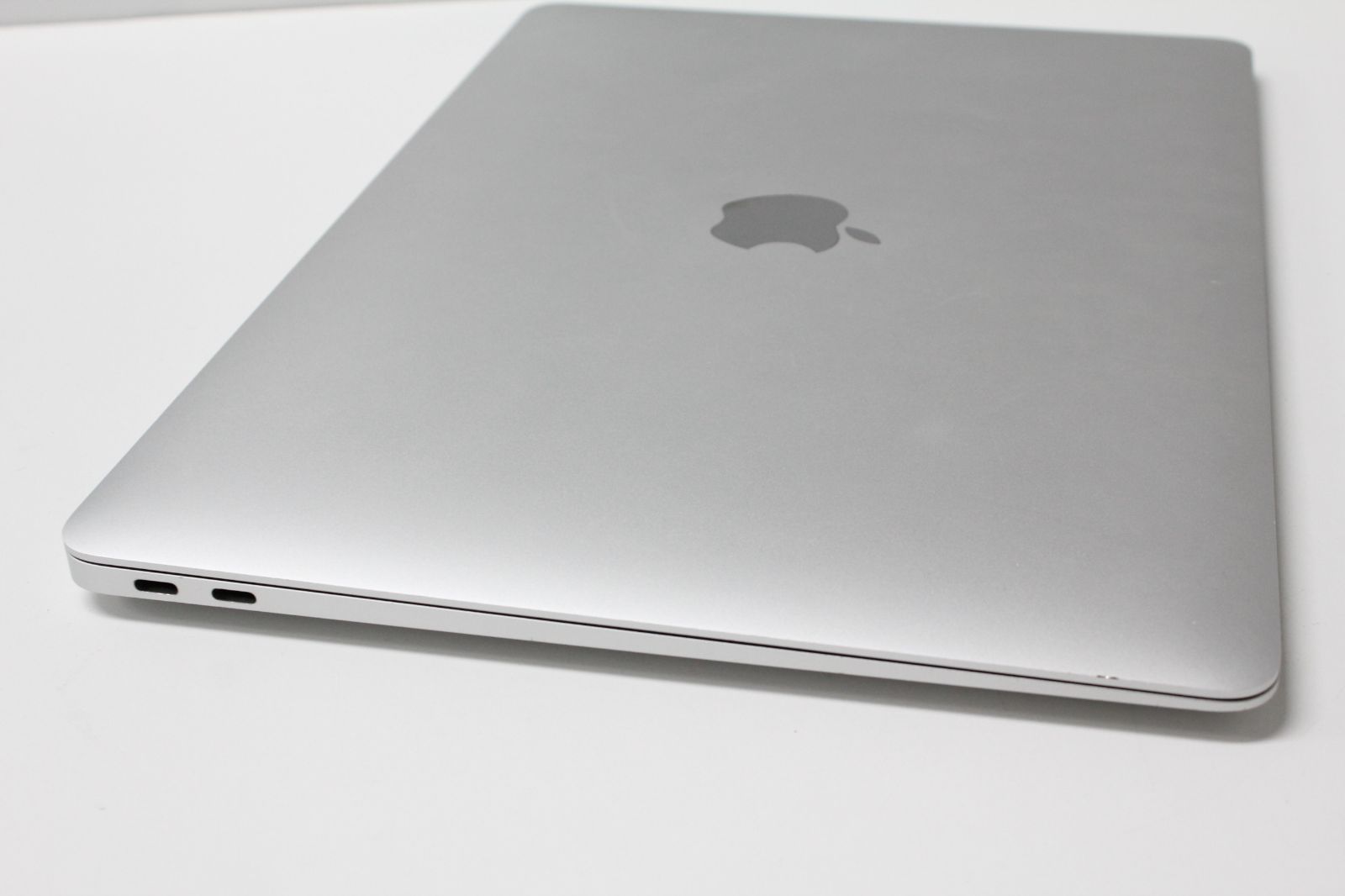 APPLE MacBook Air MACBOOK AIR MVFL2J/A 51O8E51WxxL.jpg_BO30,255,255,