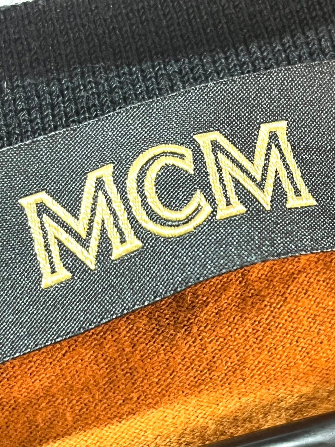 極美品】MCM ヴィセトスプリント ロゴ柄 Tシャツ Lサイズ - メルカリ
