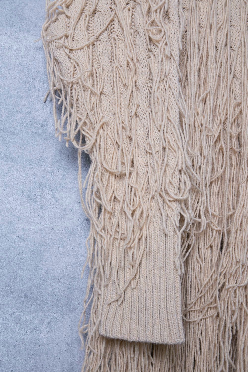 RequaL≡リコール3D cable fringe knit pullver