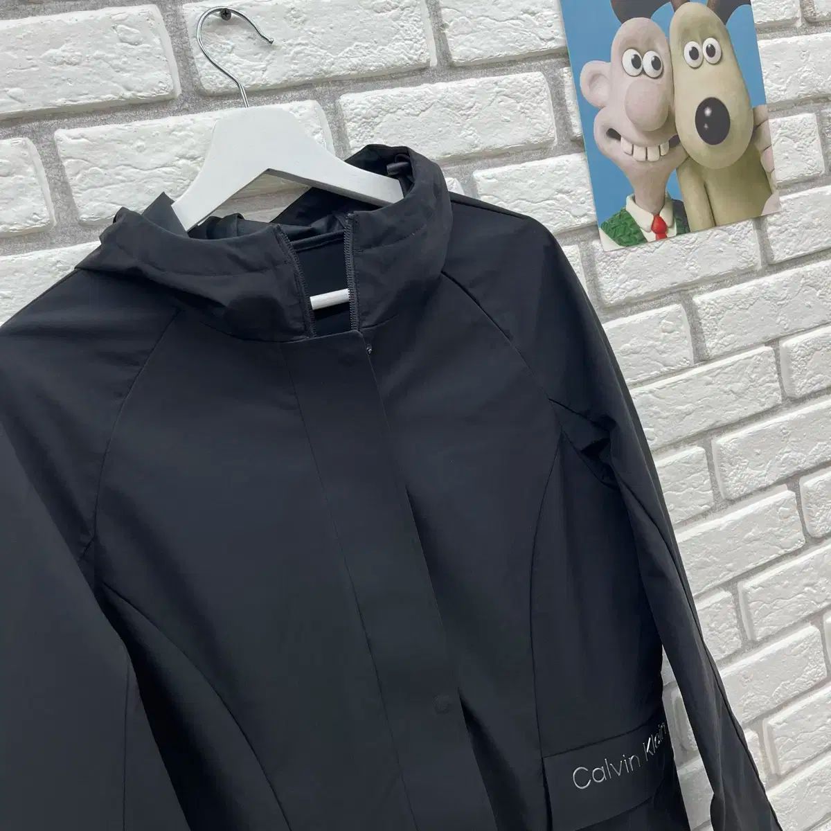 Calvin Klein カルバ ンクライン パフォーマンス ポリシェル レインコート- M