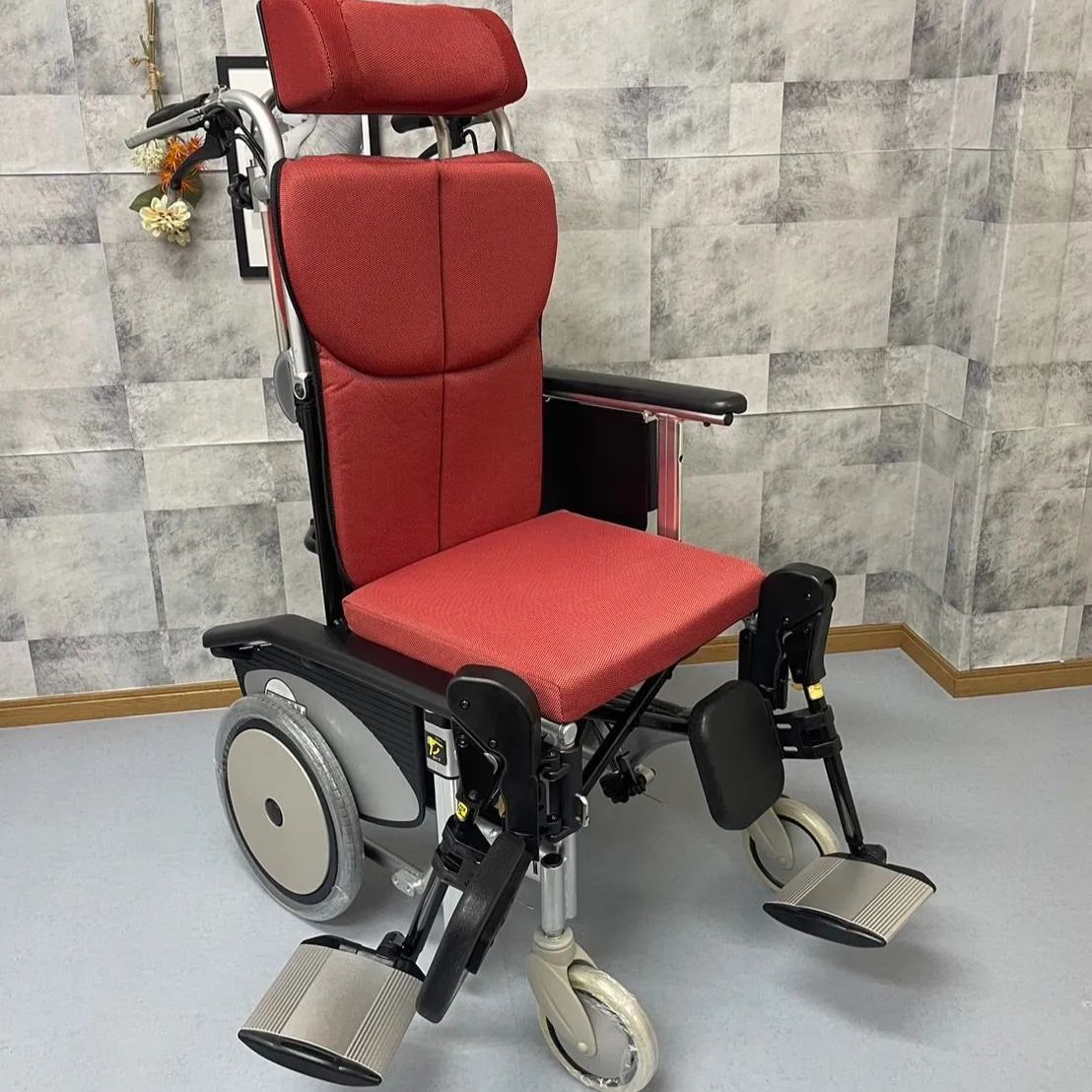 OS-12TRSP オアシスシリーズ 松永製作所 介助式車椅子 ノーパンク