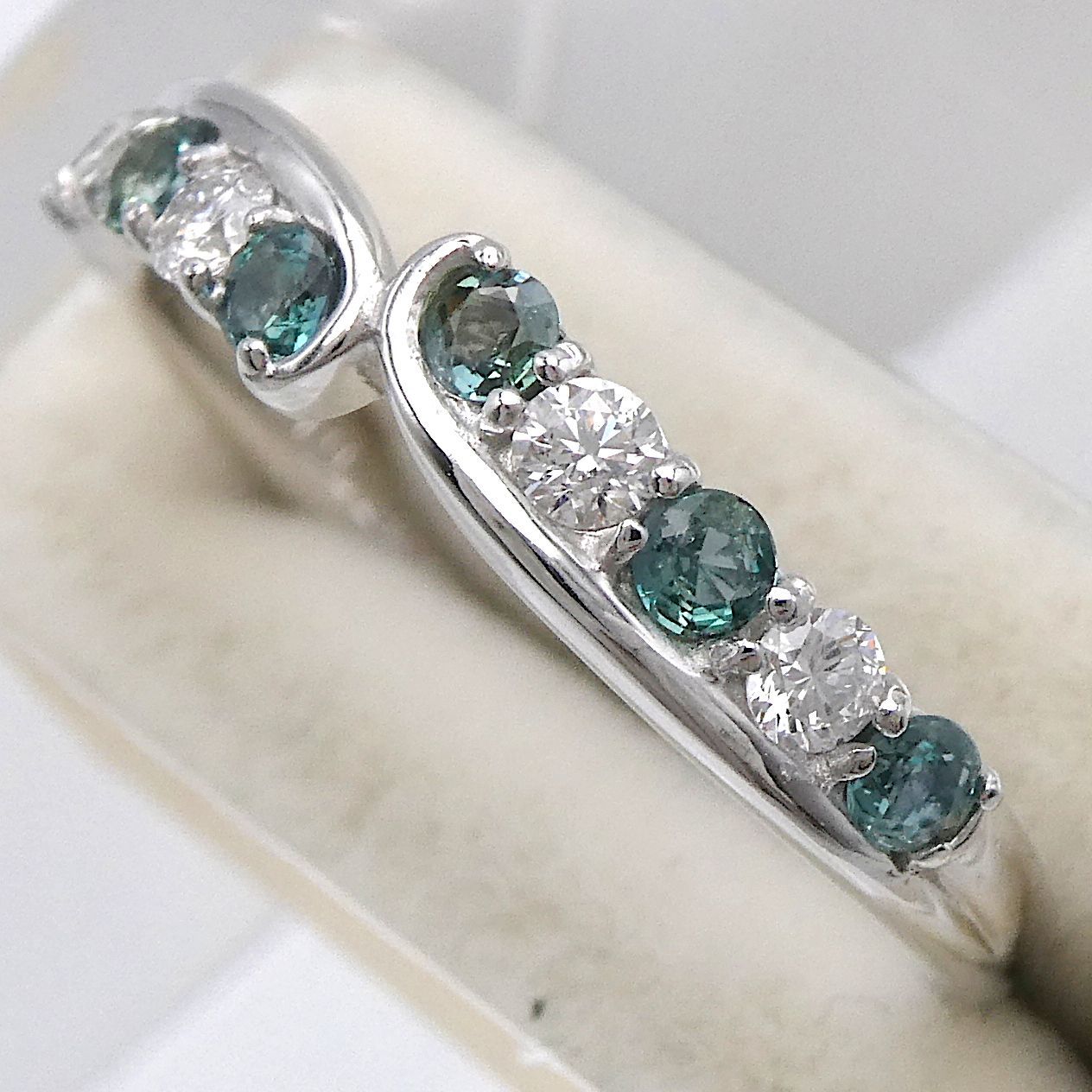 アレキサンドライト ダイヤリング 約11号 AX:1.84ct D:1.11ct