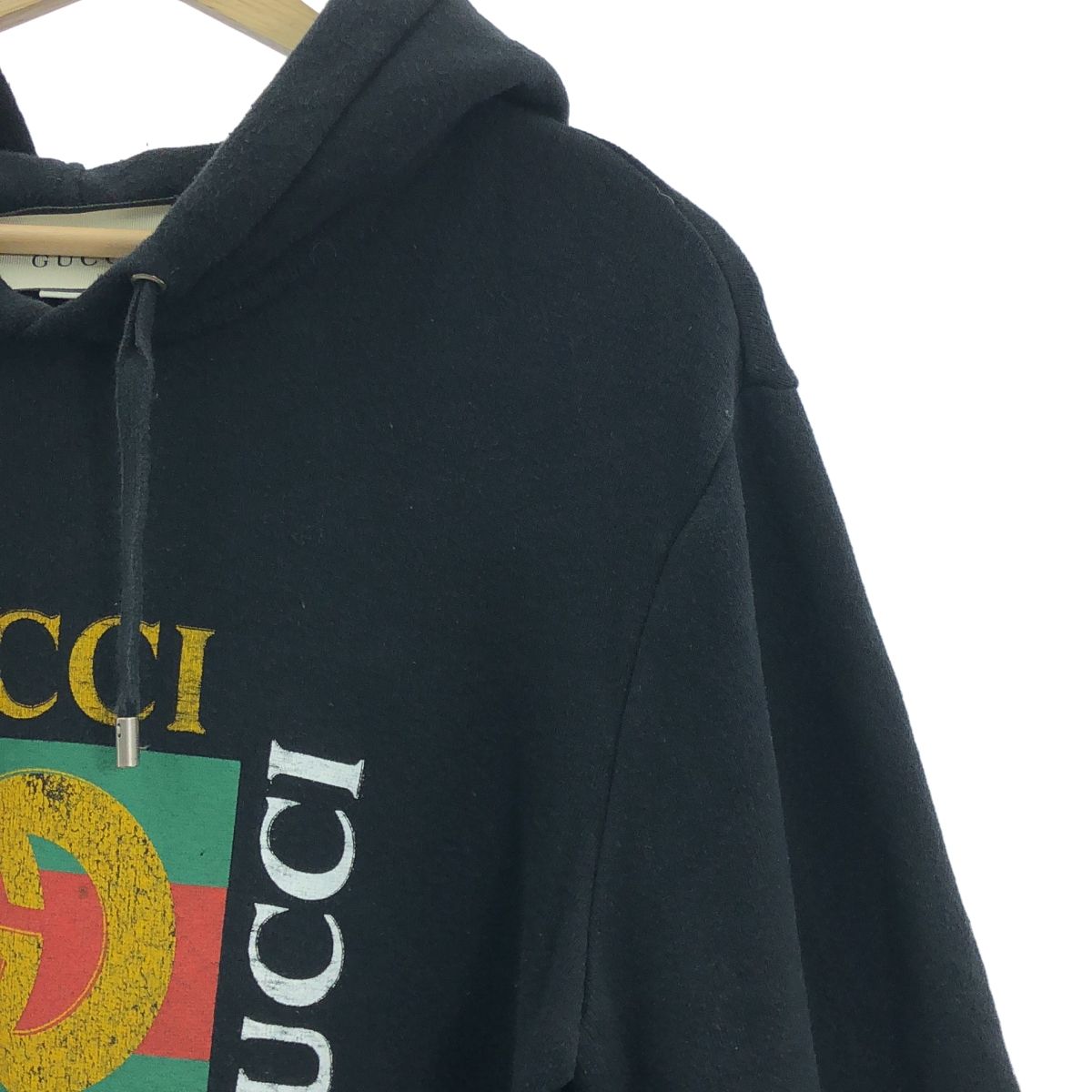 GUCCI ヴィンテージ加工 オールド ロゴ プリント パーカー ブラック　M GUCCI / グッチ | オールドロゴ プリント パーカー | M