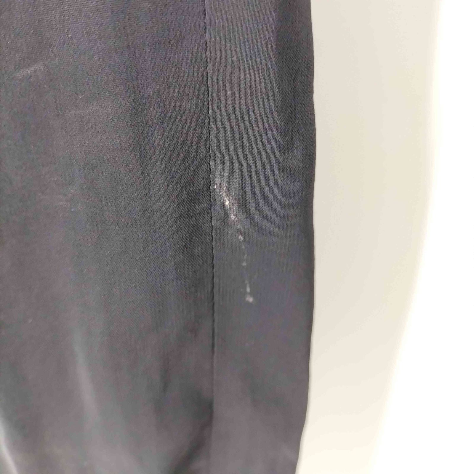 アンドゥムルメステール Ann DEMEULEMEESTER オリゾンティタグ