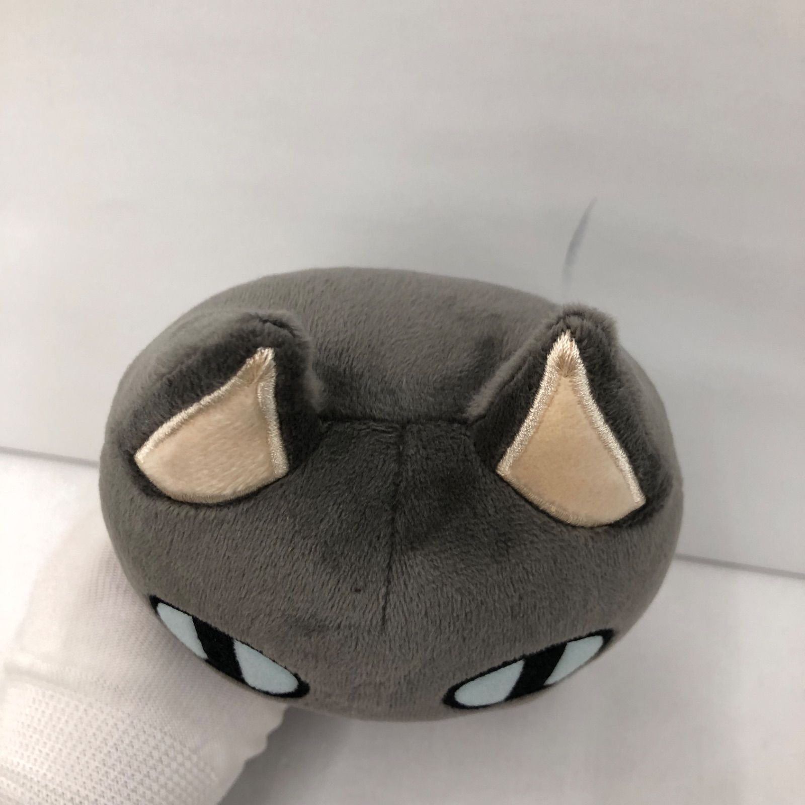 どこでもいっしょ　クロ　おすわりポーズぬいぐるみ　21cm 瀬戸店】どこでもいっしょ おすわりポーズぬいぐるみ クロ【713