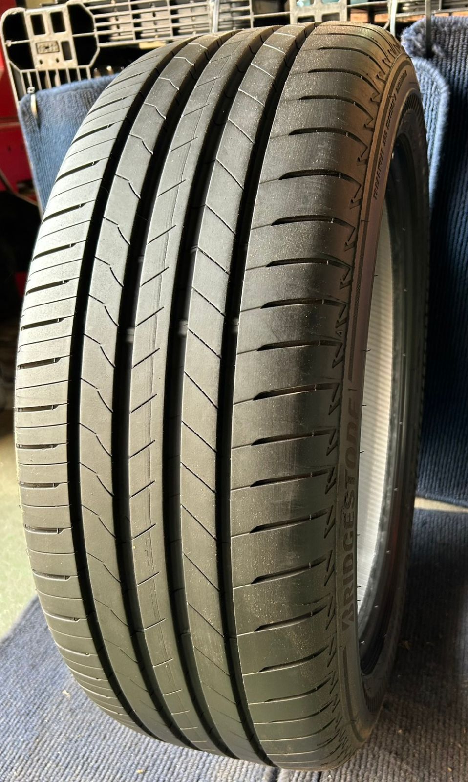 製造 溝8.5分山 BRIDGESTONE ALENZA001 1本 235 50R20 ランフラット ASP3237