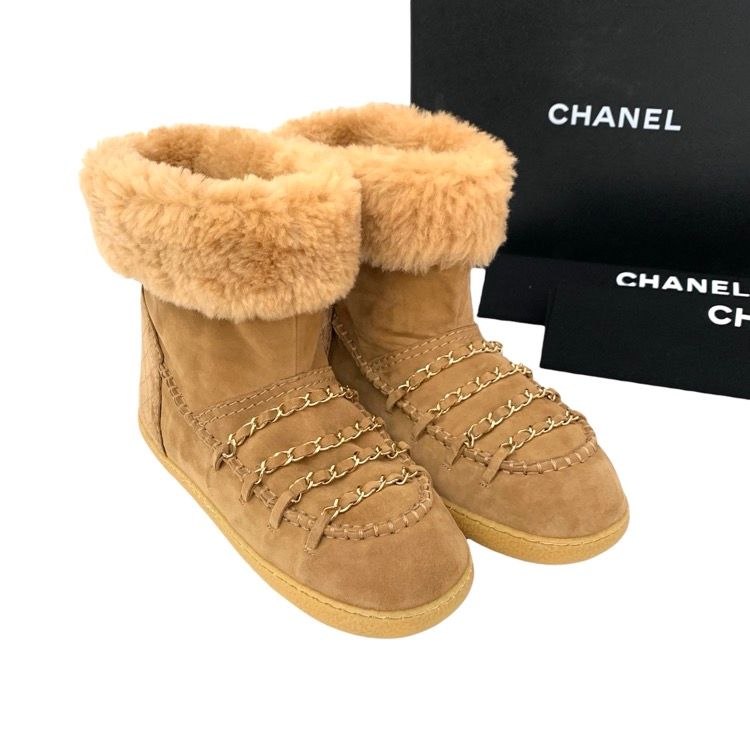 CHANEL ムートンブーツ　サイズ37 CHANEL シャネル ムートン ブーツ チェーン ベージュ 37 G33200
