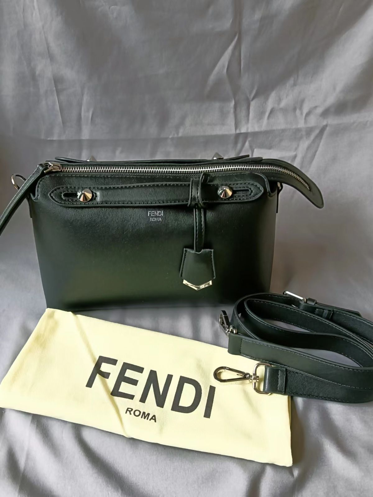 FENDI  バイザウェイミディアムショルダーハンドバッグ