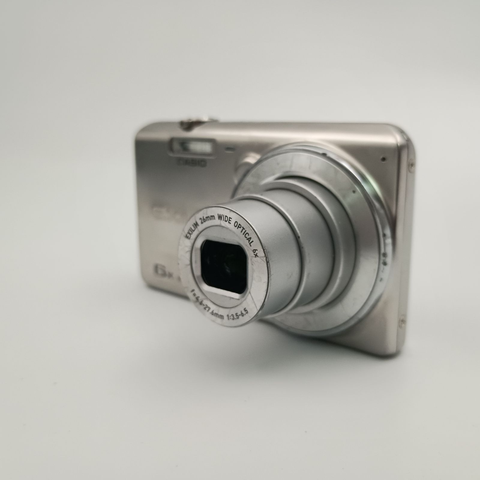 カシオ CASIO EXILIMシルバー EX-ZS25 デジタルカメラ CASIO EXILIM EX-ZS25 Compact DIGITAL Camera SILVER シルバー