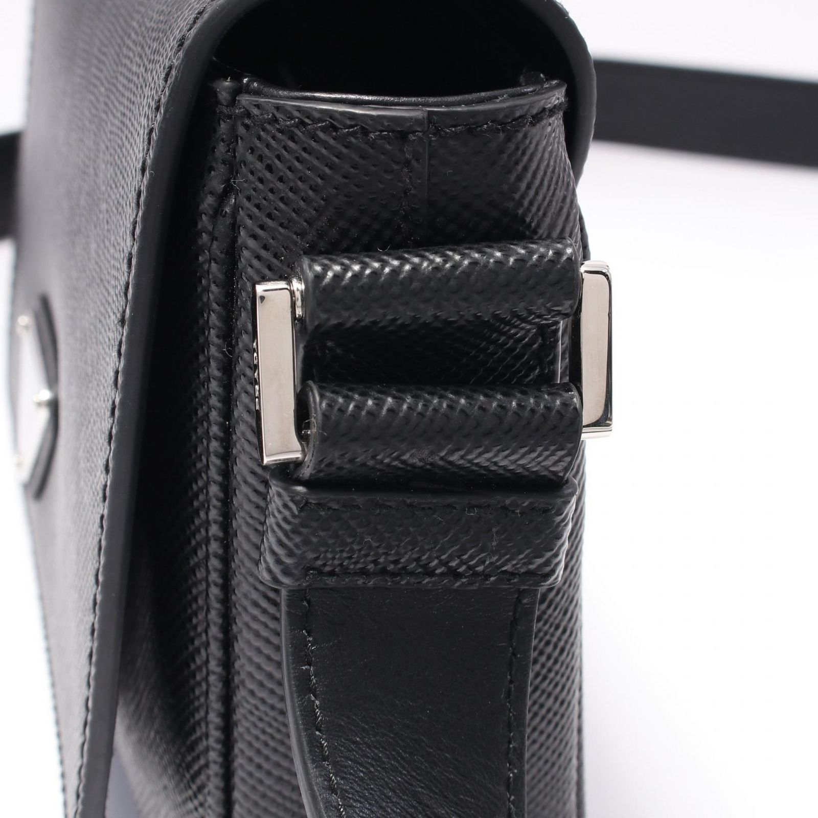 プラダ PRADA ショルダーバッグ トライアングルロゴ 2VD065 ブラック 