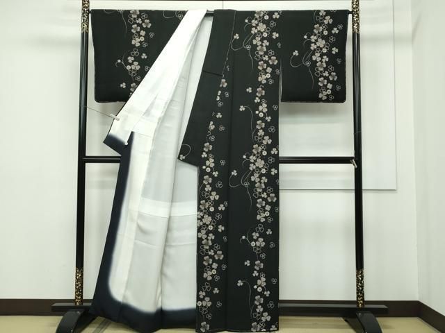 黒地