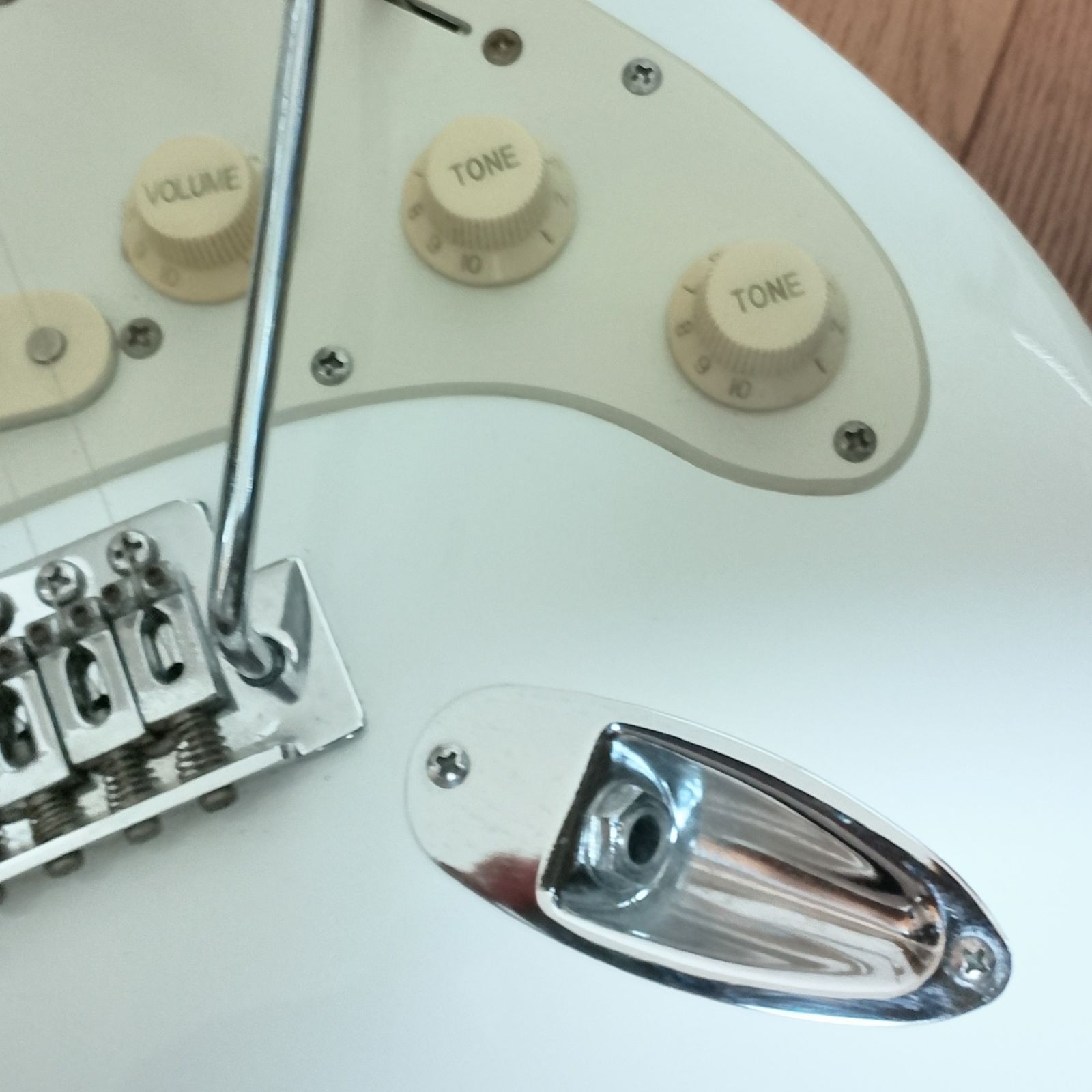 BEHRINGER iAXE393 USB端子付き エレキギター 弦は新品！ ギター