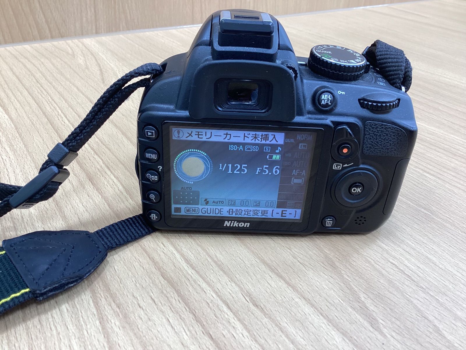 【訳あり】Canon EOS Kiss X7（レンズ・バッグ・SDカードセット） 訳あり】Canon EOS Kiss X7（レンズ・バッグ・SDカードセット）