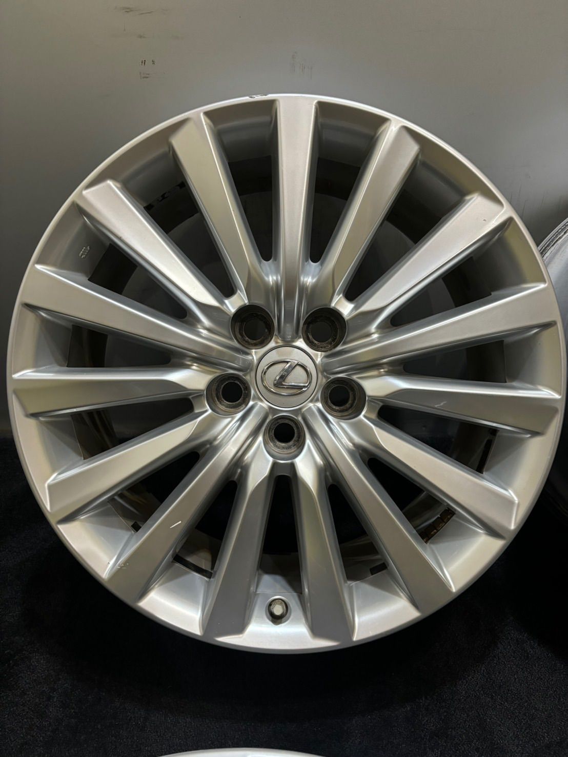 レクサス LS460 LS600h 後期 純正 OP 19インチ 8J 35 120 5H アルミホイール 4本 40 アルファード ヴェルファイア 1-K201