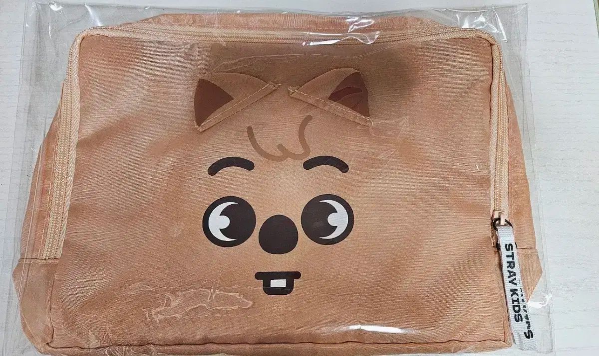 straykids ポップアップ ポンチョ ハンクオッカ ハン straykids ポップアップ ポンチョ ハンクオッカ ハン straykids