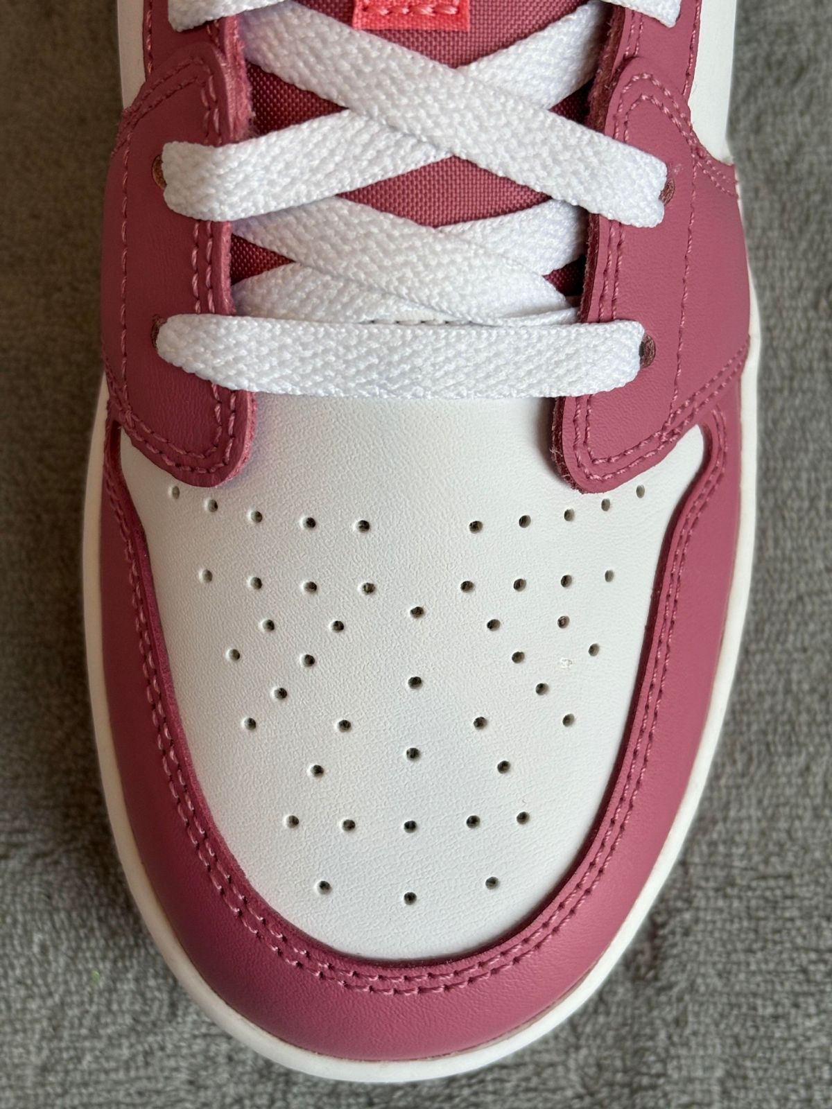スニーカー NIKE AIRJORDAN1 LOW GS WILDBERRY 8/30発売｜Nike GS Air Jordan 1 Low OG 