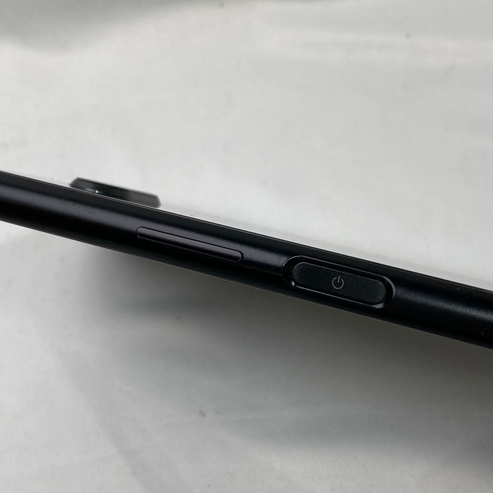楽天市場】xperia 8 中古 黒の通販 ☆【中古品】au Xperia 8 64GB SOV42