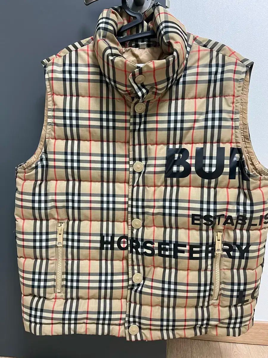 メンズ BURBERRY(バーバリー ) ダウンベスト