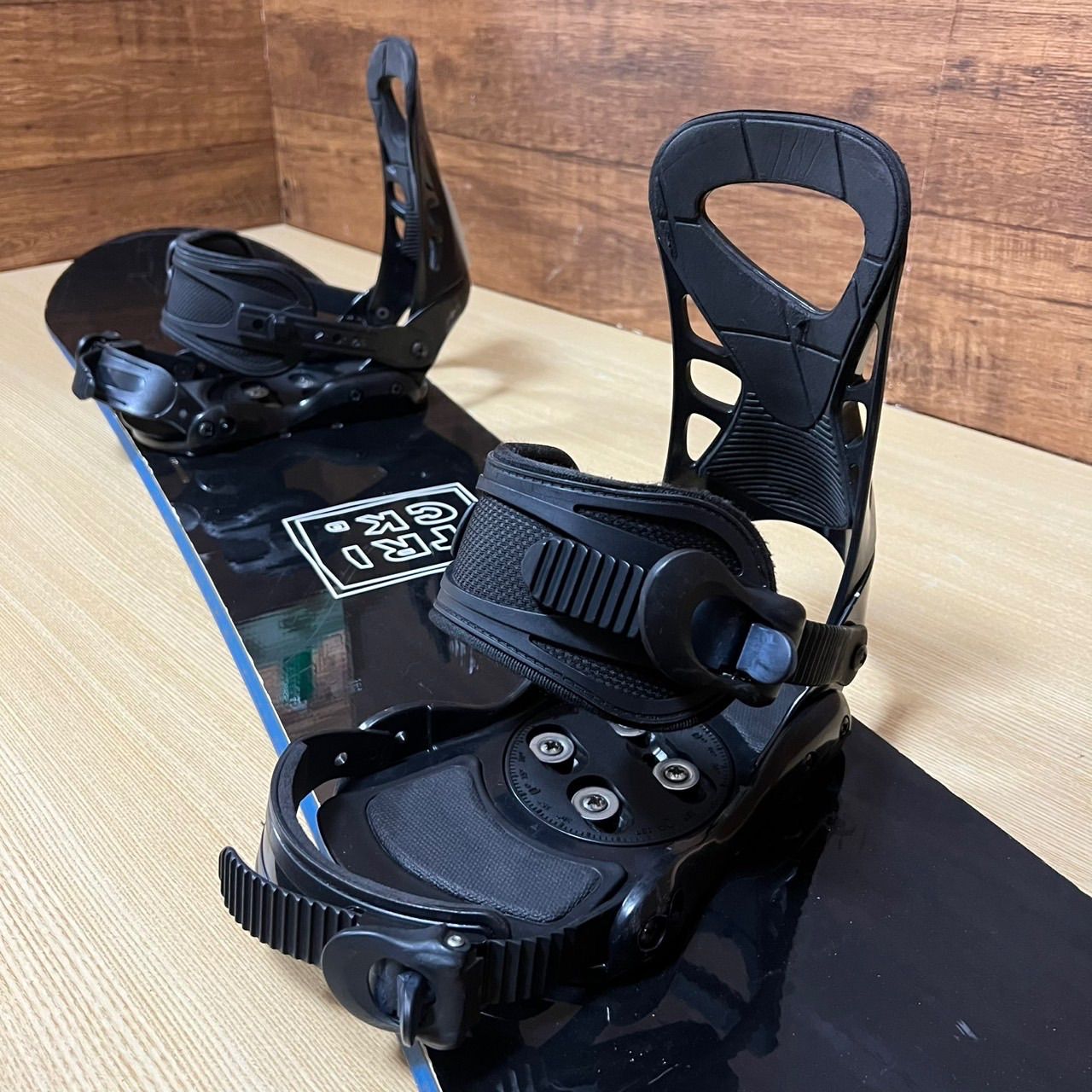  TRICK トリック スノーボード メンズスノーボード 2点セット 158 cm バインディング 25〜28 ボード スノーボード