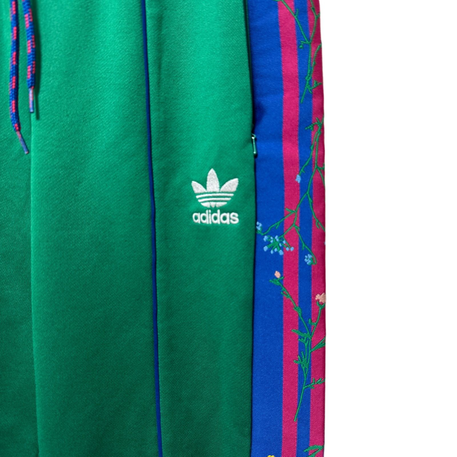adidas  Y2K トレフォイル刺繍ロゴ　スリーライン　トラックパンツ adidas Y2K トレフォイル刺繍ロゴ スリーライン トラックパンツ