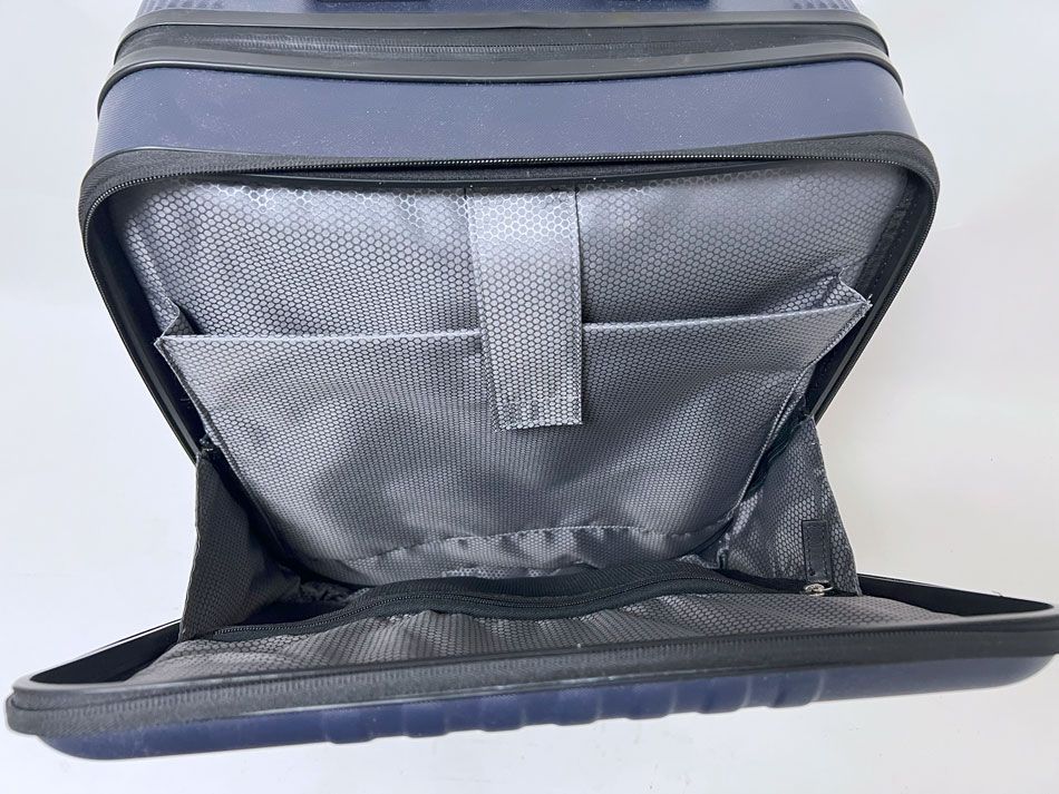 ⭐️未使用品⭐️ モンブラン　ピレリー　MY4810 キャリーケース　４輪キャリー MONTBLANC モンブラン PIRELLI ピレリ リミテッドエディション