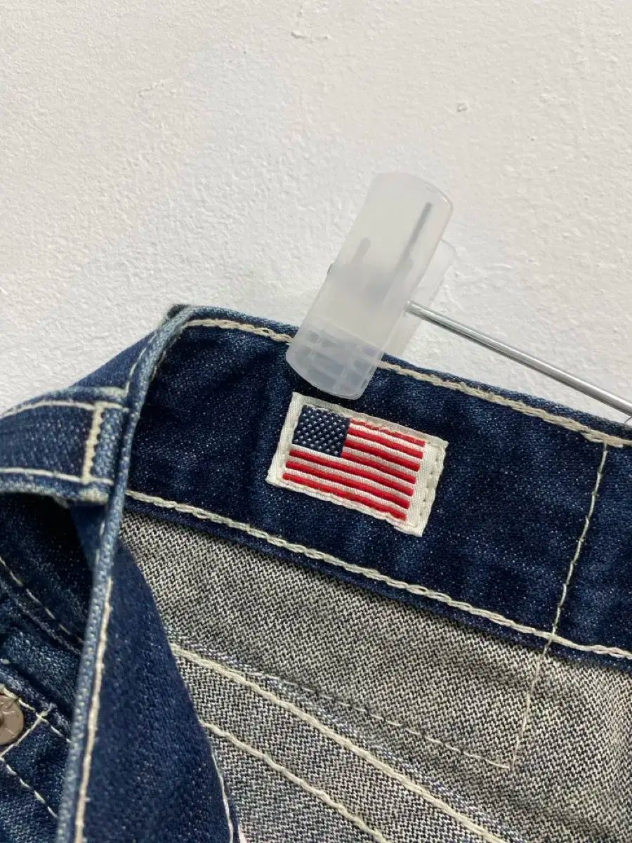 トゥルーレリジョン