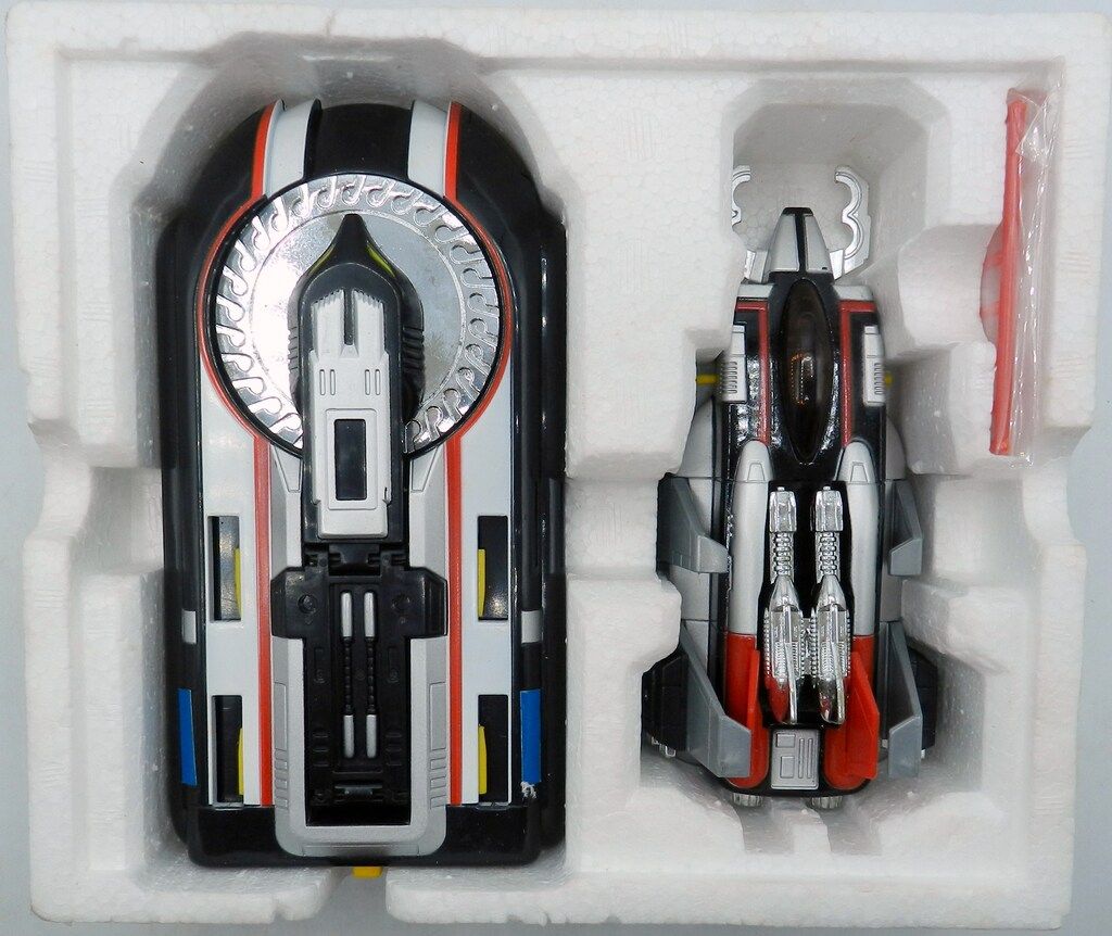 正規品，お得】 バンダイ DXポピニカシリーズ 時空戦士スピルバン