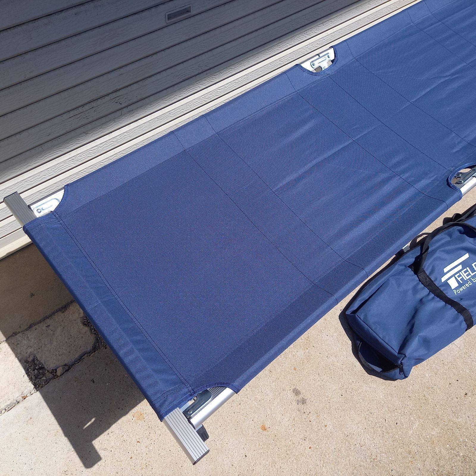 FIELDOOR（フィールドア）アルミコンパクトコット 収納バッグ付き