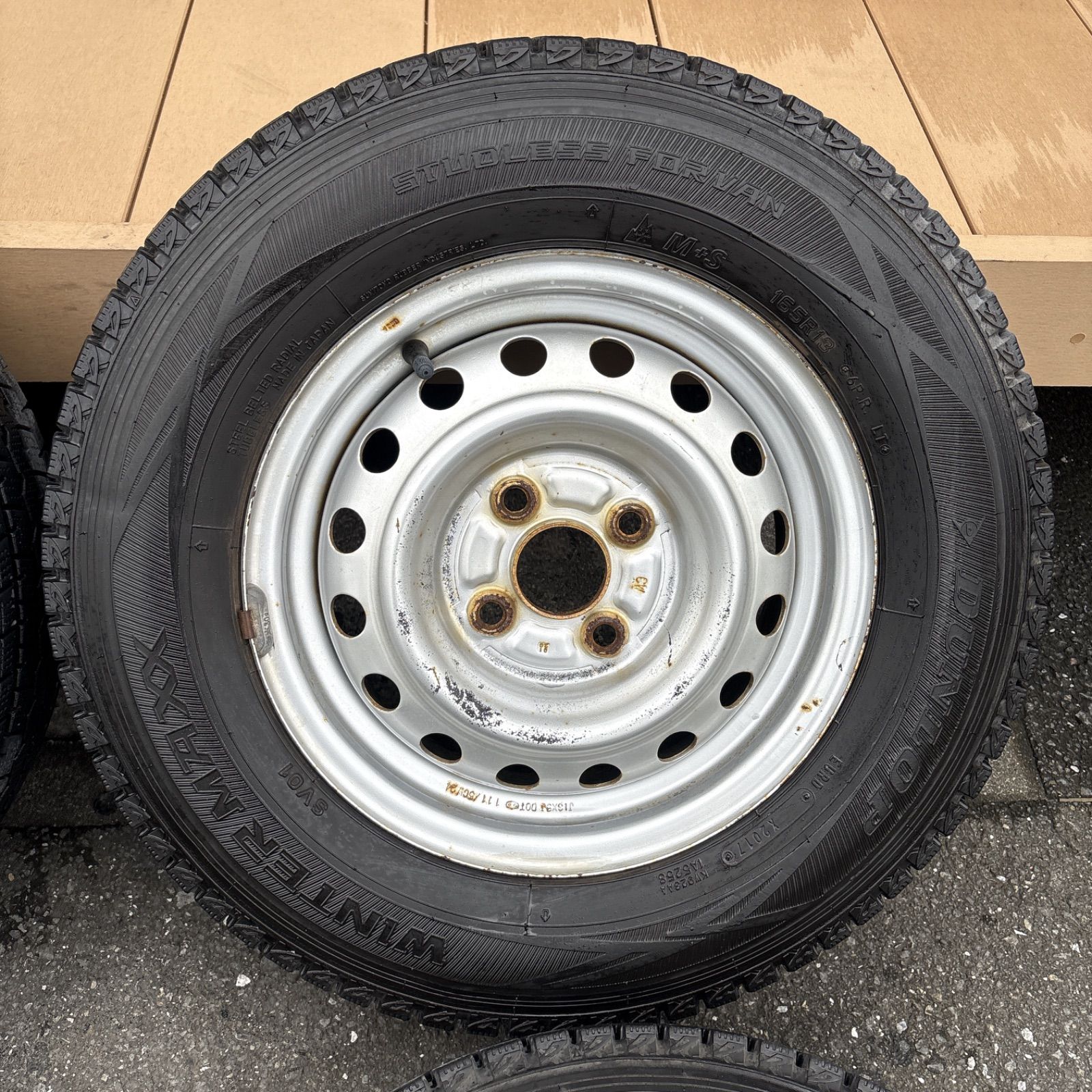 純正ホイールタイヤセット スタッドレス