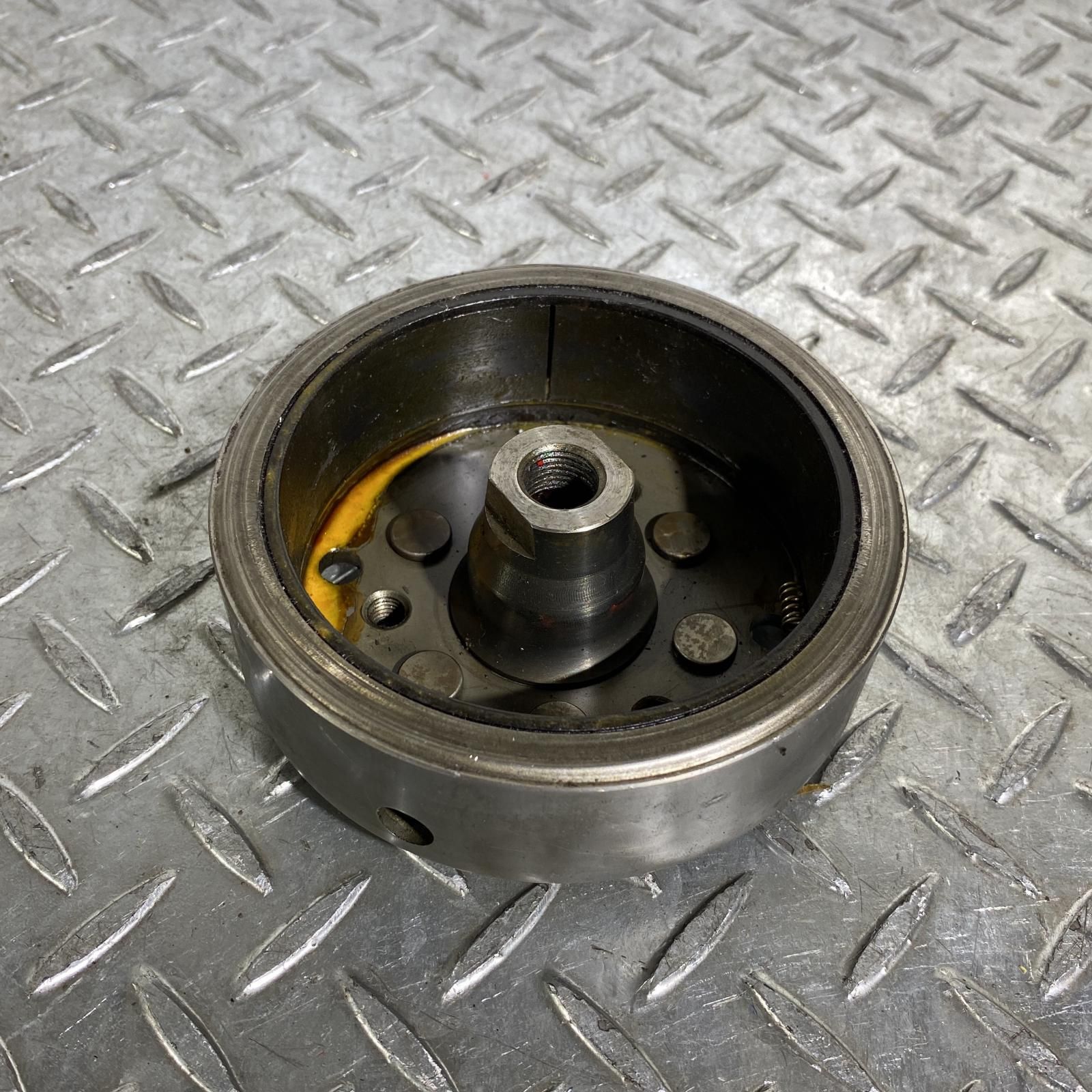 SUZUKI GS1000 フライホイール スズキ