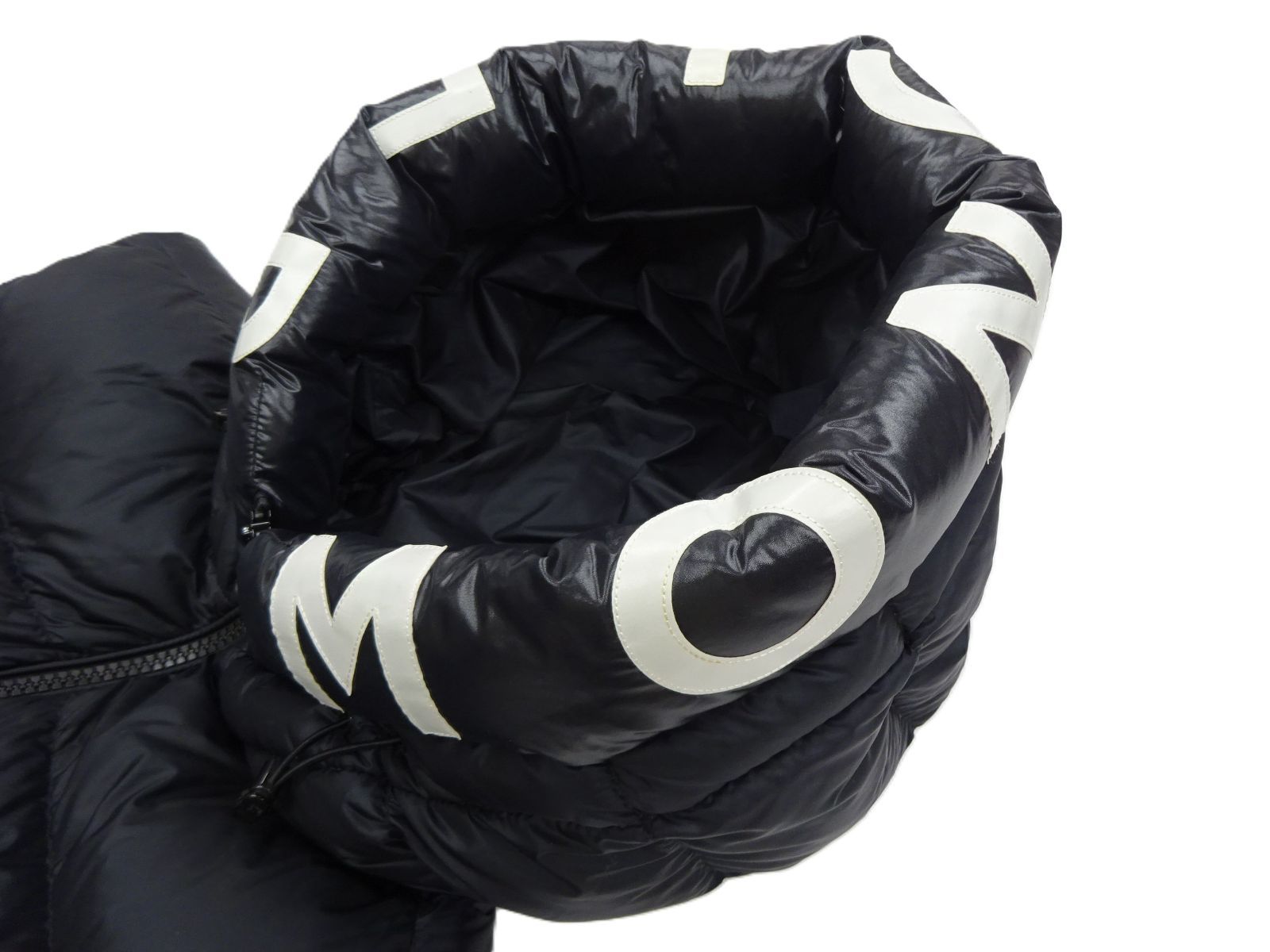 【新品同様】モンクレール　ダウンベスト　モントレイユ　ブラック　サイズ2 MONCLER モンクレール ダウンベスト MONTREUIL モントルイユ
