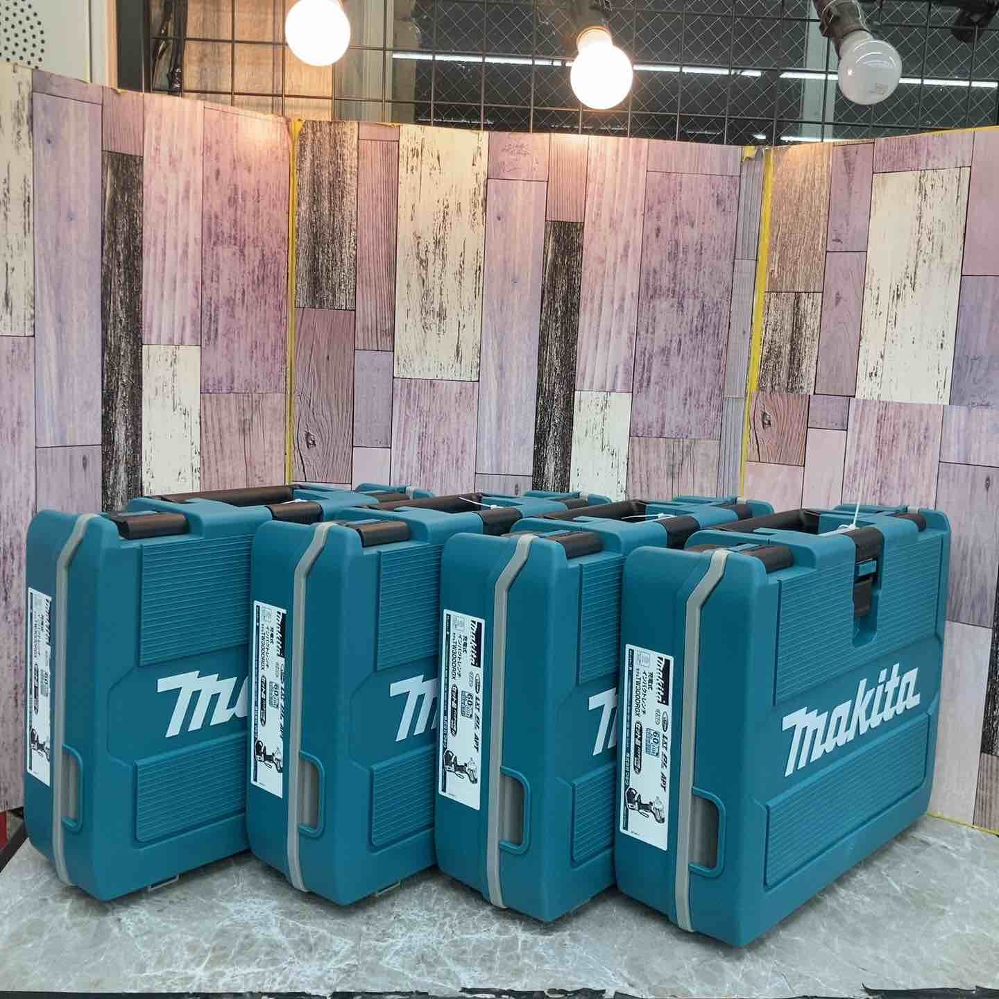 マキタ makita 18V コードレスインパクトレンチ TW300DRGX 4台セット 八潮店