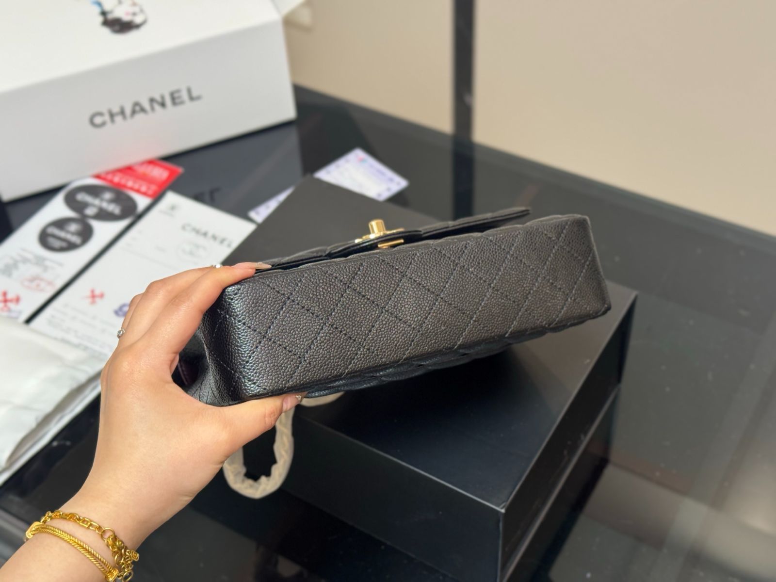 今日特価】CHANEL CF 25cm トップグレード サーモンレザー