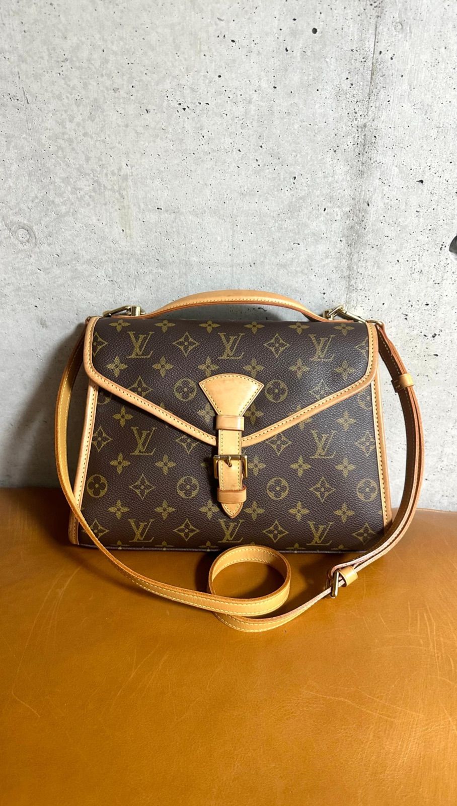 ルイヴィトン モノグラム ショルダーバッグ ベルエア