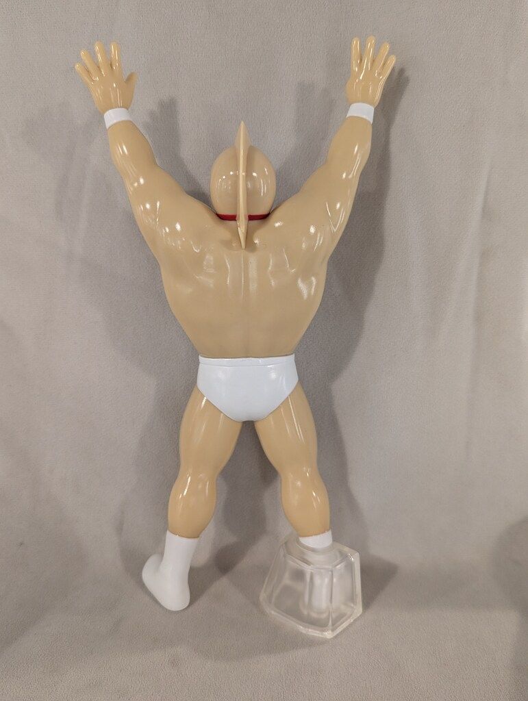 フィギュア
