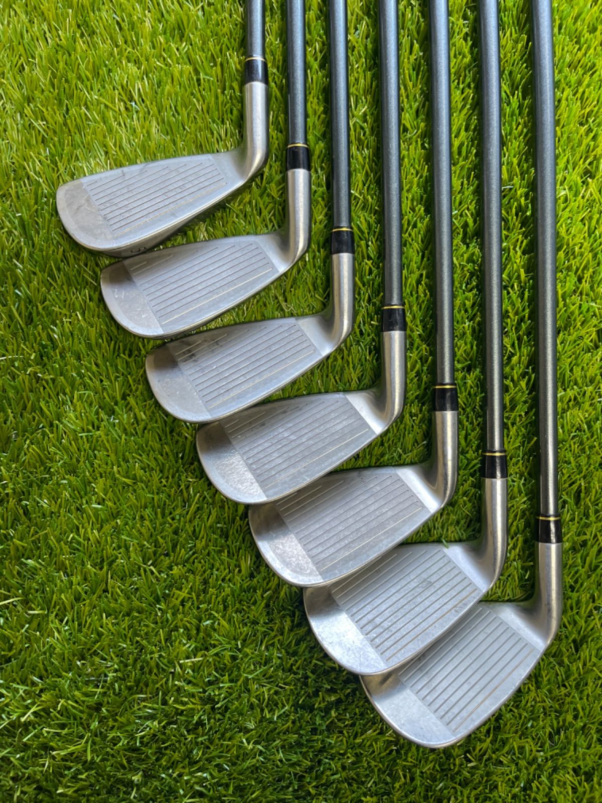 ミズノ レディース アイアン 7本セット MIZUNO PRESAGE NA320