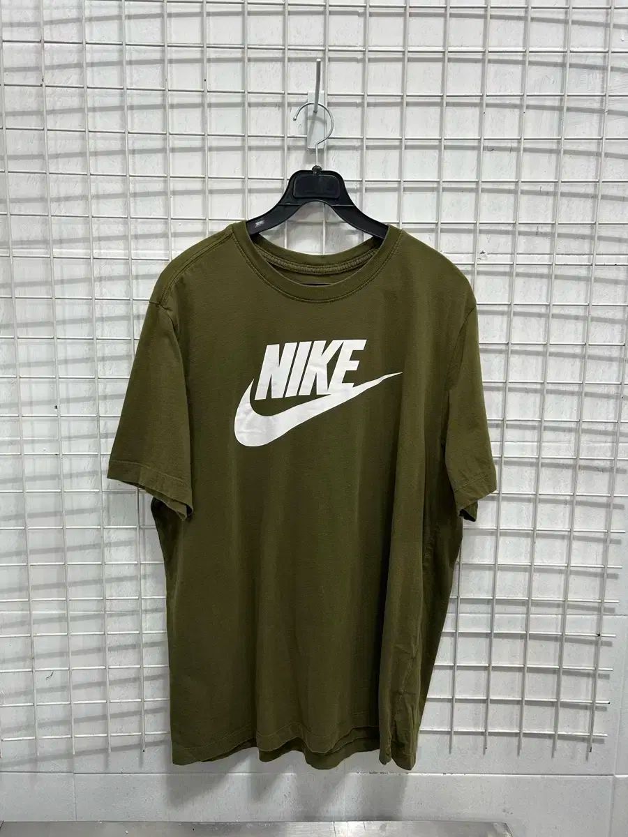 【雷市場（ポンジャン）商品韓国直送】 Nike(ナイキ） メンズ ロゴ 半袖 Tシャツ 105