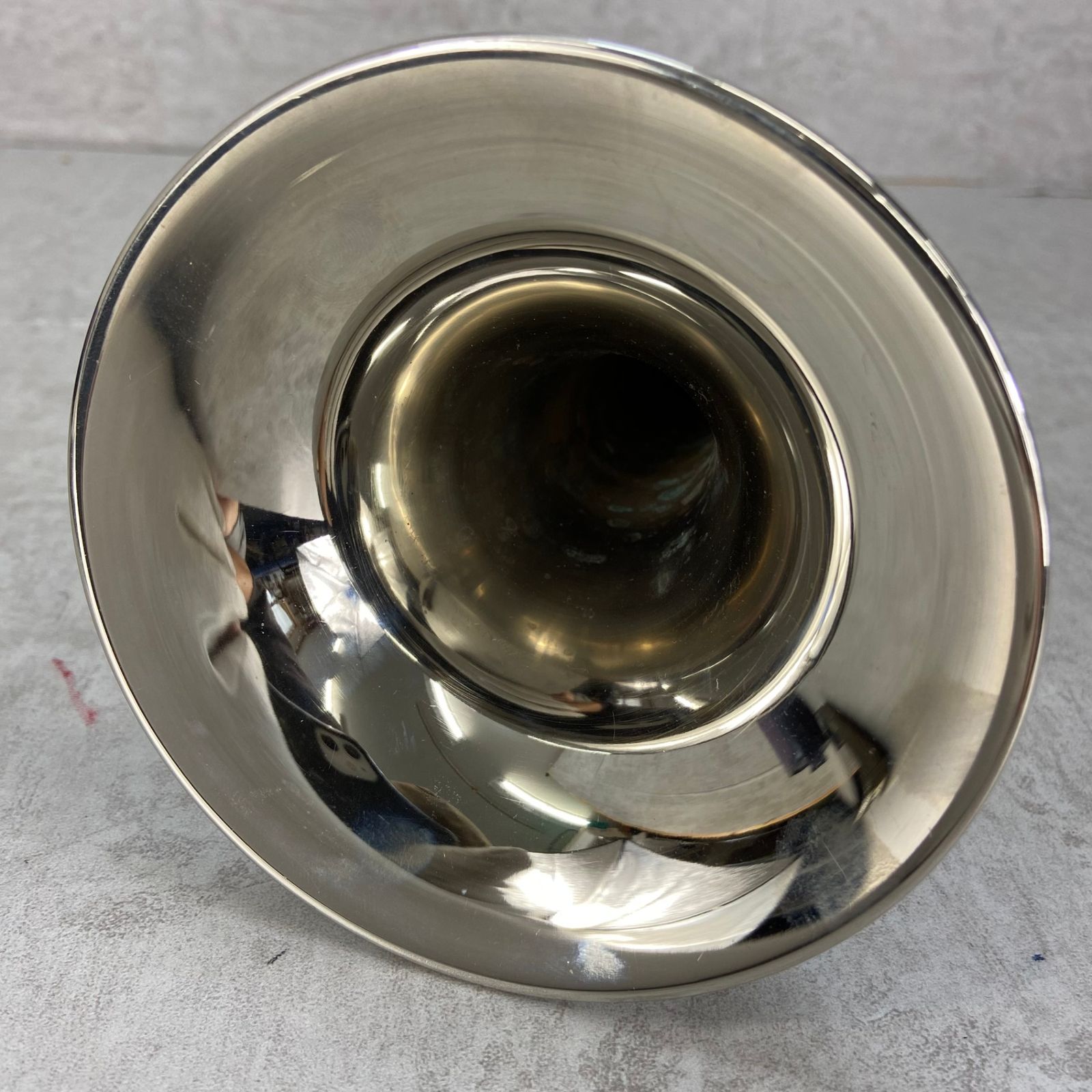 ヤマハ　YTR-136　B♭トランペット 管楽器　Mボア　ニッケルメッキ　学生 YAMAHA ヤマハ YTR-136 B♭トランペット trumpet 管楽器 Mボア