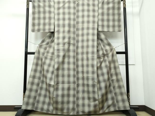 平和屋着物○上質な紬 格子柄 正絹 逸品 未使用 CAAR8033vf - メルカリ 