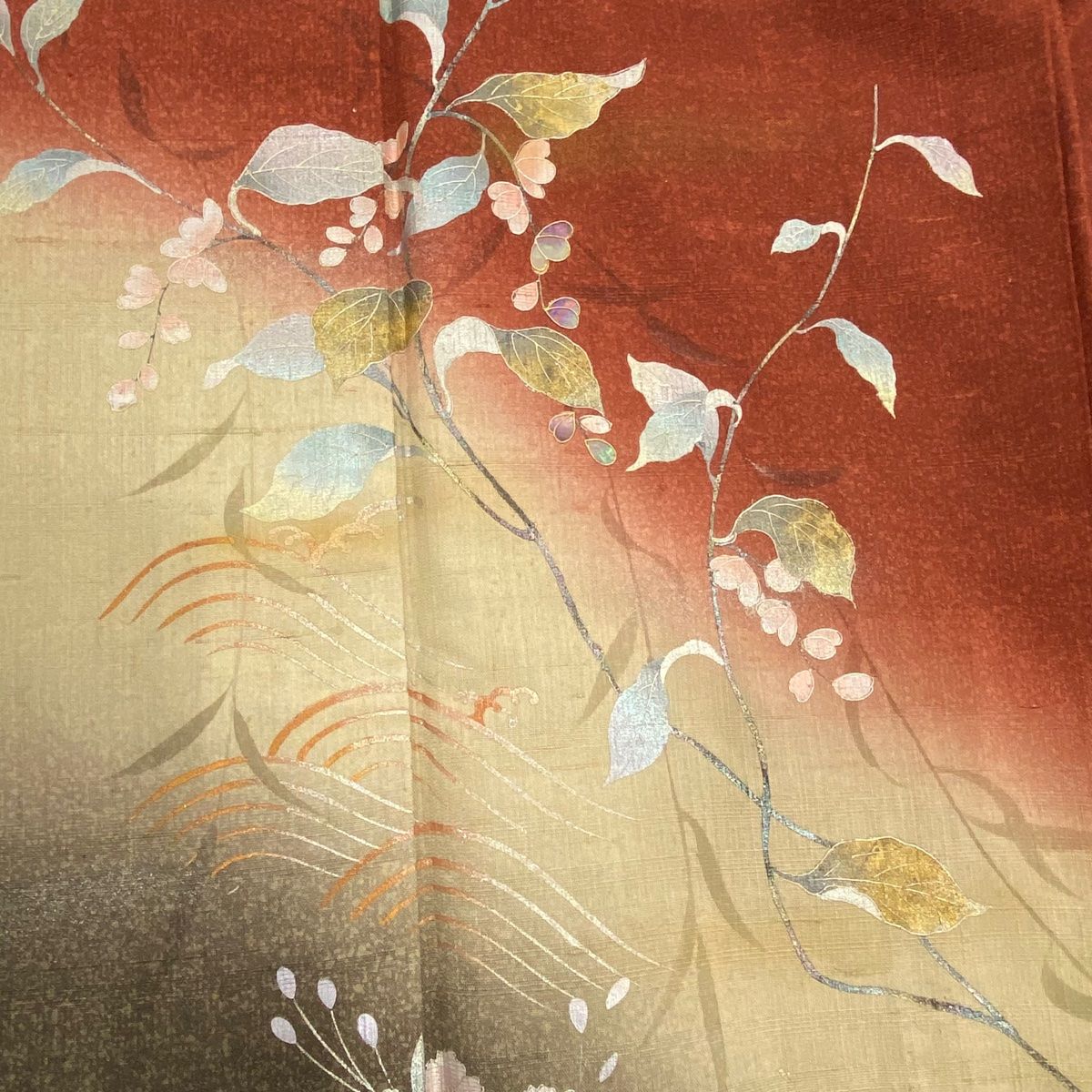 【着物フィ】1円　未仕立て品　振袖　仮絵羽　茶色　花柄　金彩　銀彩　正絹　成人式　結婚式　4719 振袖 桐屋 翠山工房 仮絵羽 銀通し 金彩 辻が花 正絹 未仕立て品 八掛