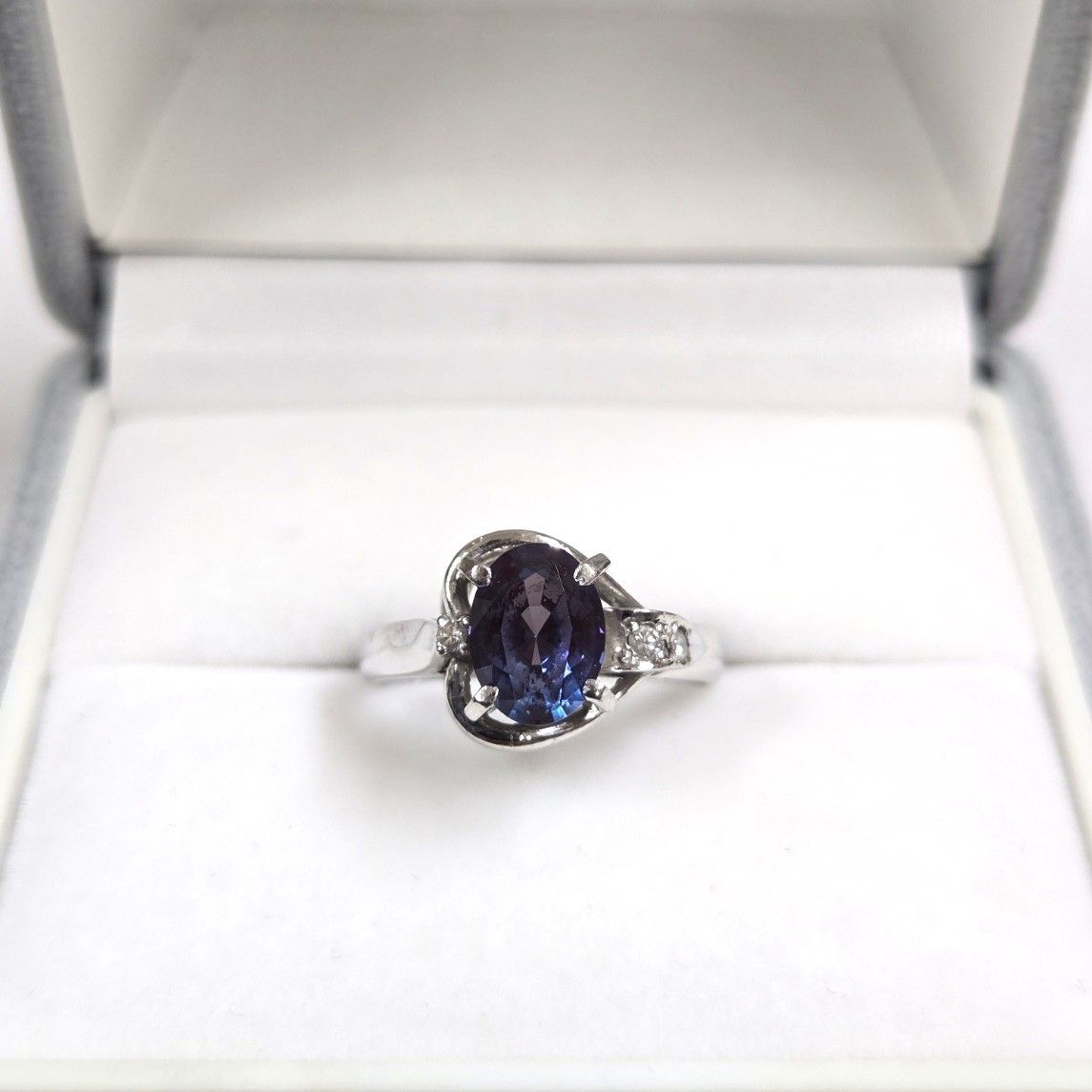クレサンベール Pt900 アレキサンドライト1.45ct ダイヤ0.05ct リング  