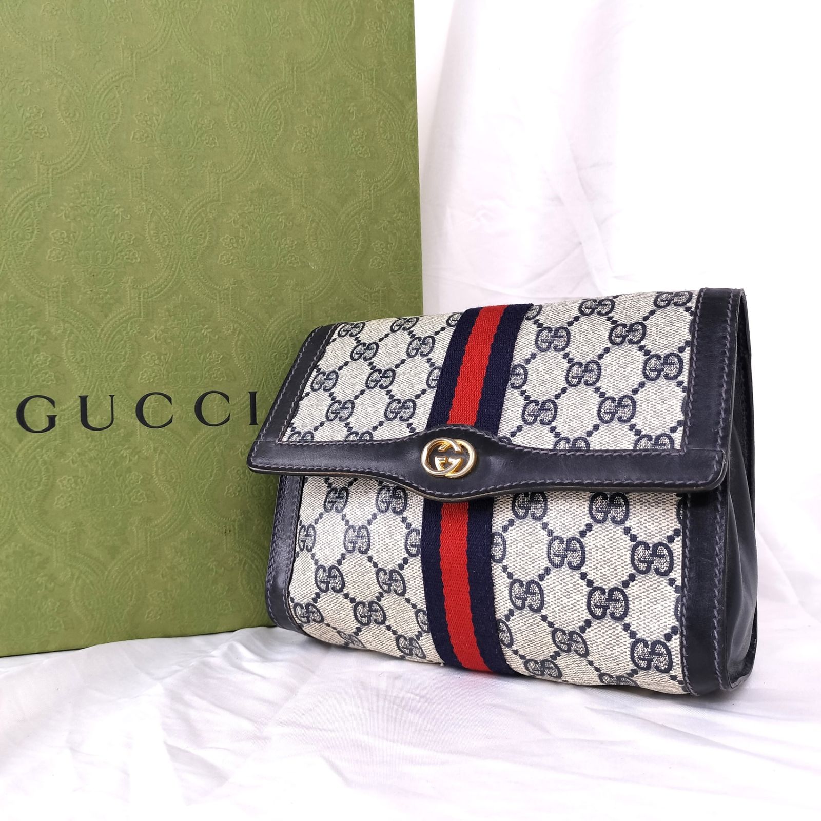 ✨️GUCCI シェリーラインGGスプリーム インターロッキング クラッチ