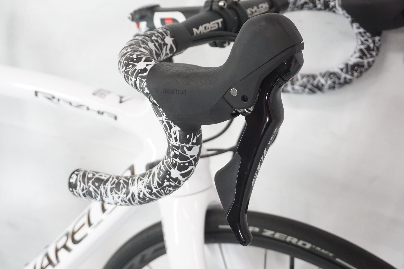 モデル ロードバイク