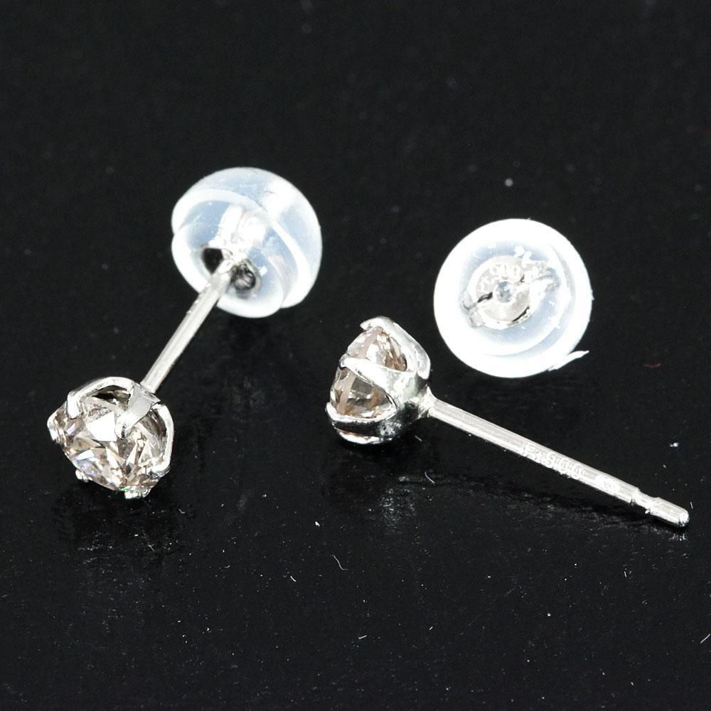 今年も話題の 0.5ct ハートキュー ダイヤモンド H&C 定番人気